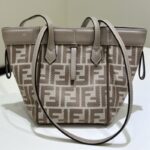 Fendi 折叠包 - Image 5