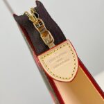 LV 小袋 - Image 4
